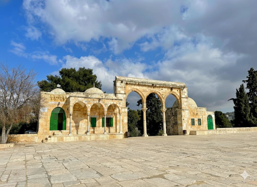 קשתות ברחבת הר הבית